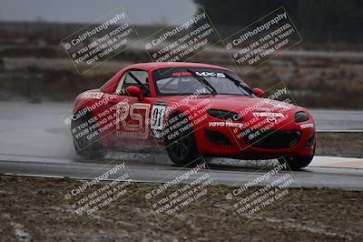 media/Nov-15-2025-CalClub SCCA (Sat) [[7bfa5a7151]]/Race/Group 4/